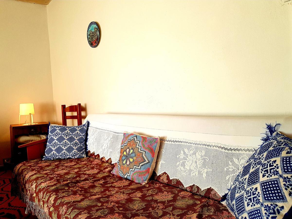 Lori'S Traditional House Gjirokaster Ngoại thất bức ảnh